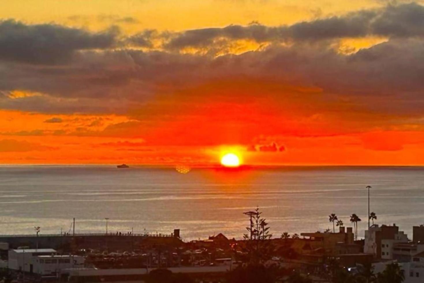 Apartamento Vista Mar En Los Cristianos Ach125 Exteriör bild